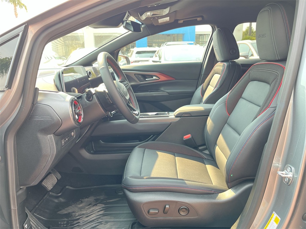 new 2025 Chevrolet Equinox EV car, priced at $40,017