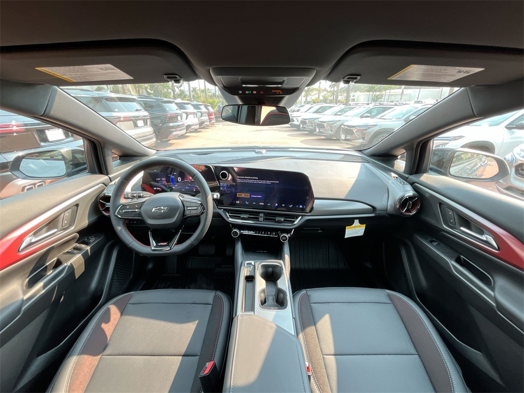 new 2025 Chevrolet Equinox EV car, priced at $40,017