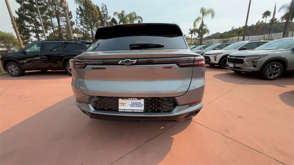 new 2025 Chevrolet Equinox EV car, priced at $40,017