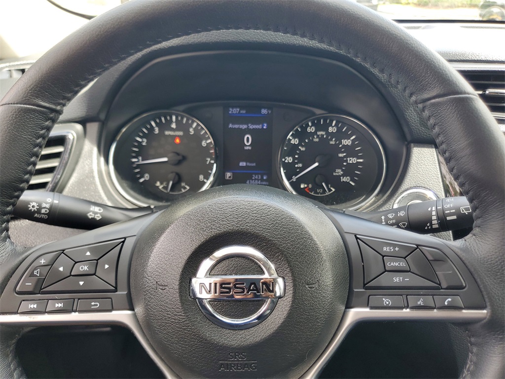 used 2018 Nissan Rogue car, priced at $13,896