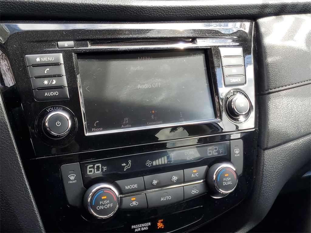 used 2018 Nissan Rogue car, priced at $13,896