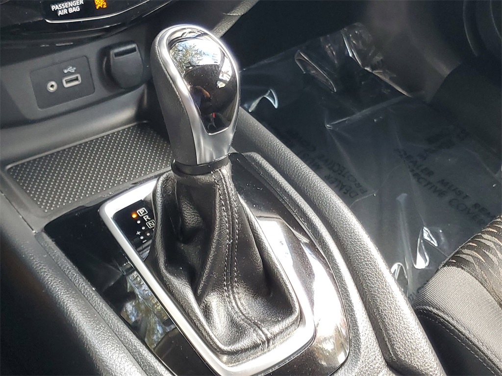 used 2018 Nissan Rogue car, priced at $13,896