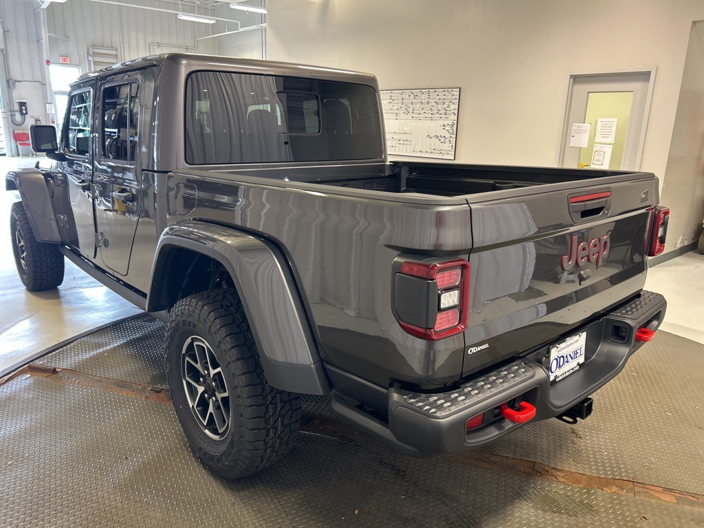 new 2025 Jeep Gladiator car, priced at $51,875