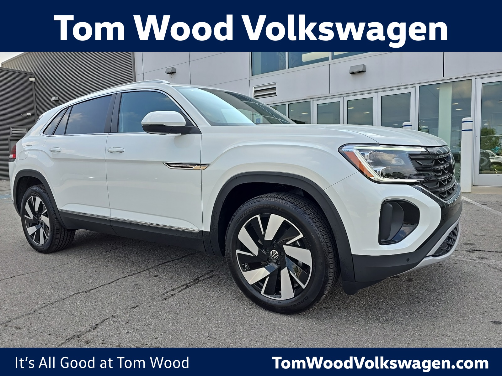 new 2026 Volkswagen Atlas Cross Sport car