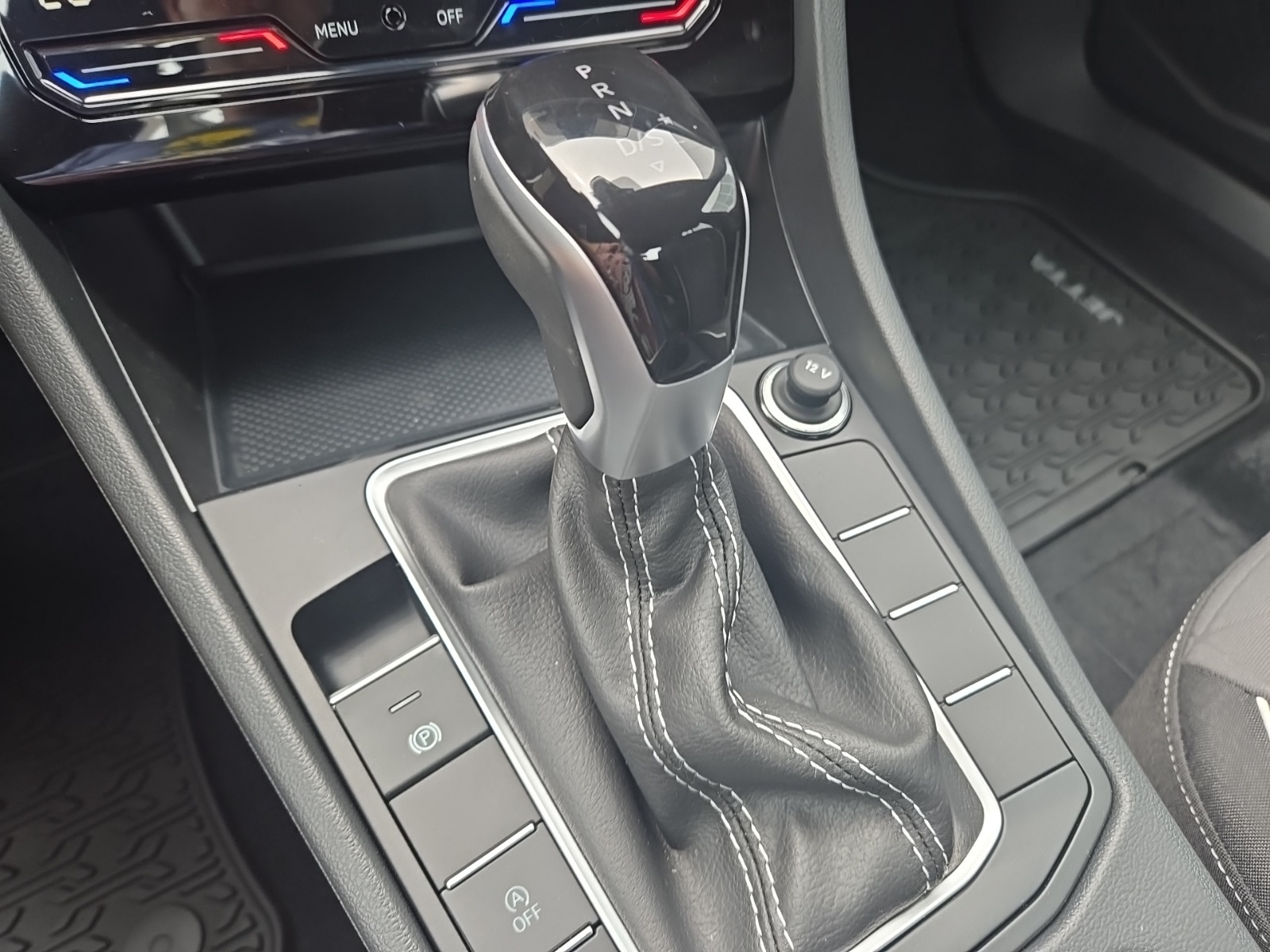 new 2025 Volkswagen Jetta car, priced at $25,108