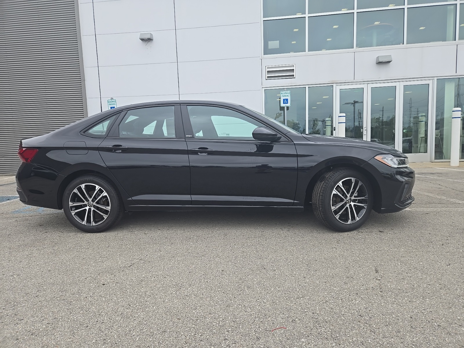 new 2025 Volkswagen Jetta car, priced at $25,108