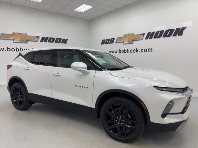 used 2023 Chevrolet Blazer car, priced at $27,612