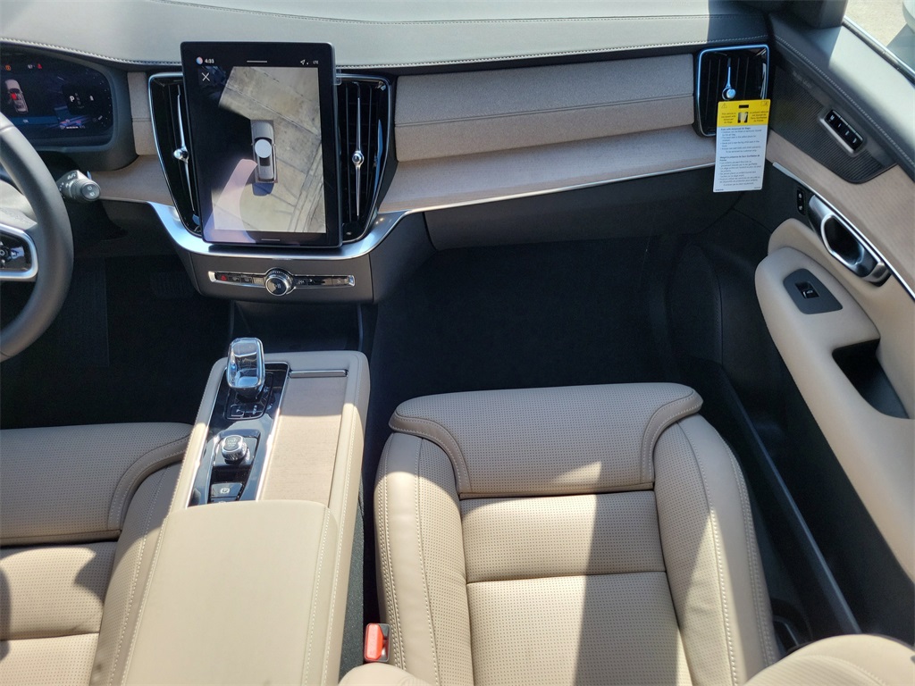 new 2026 Volvo XC90 car, priced at $71,655