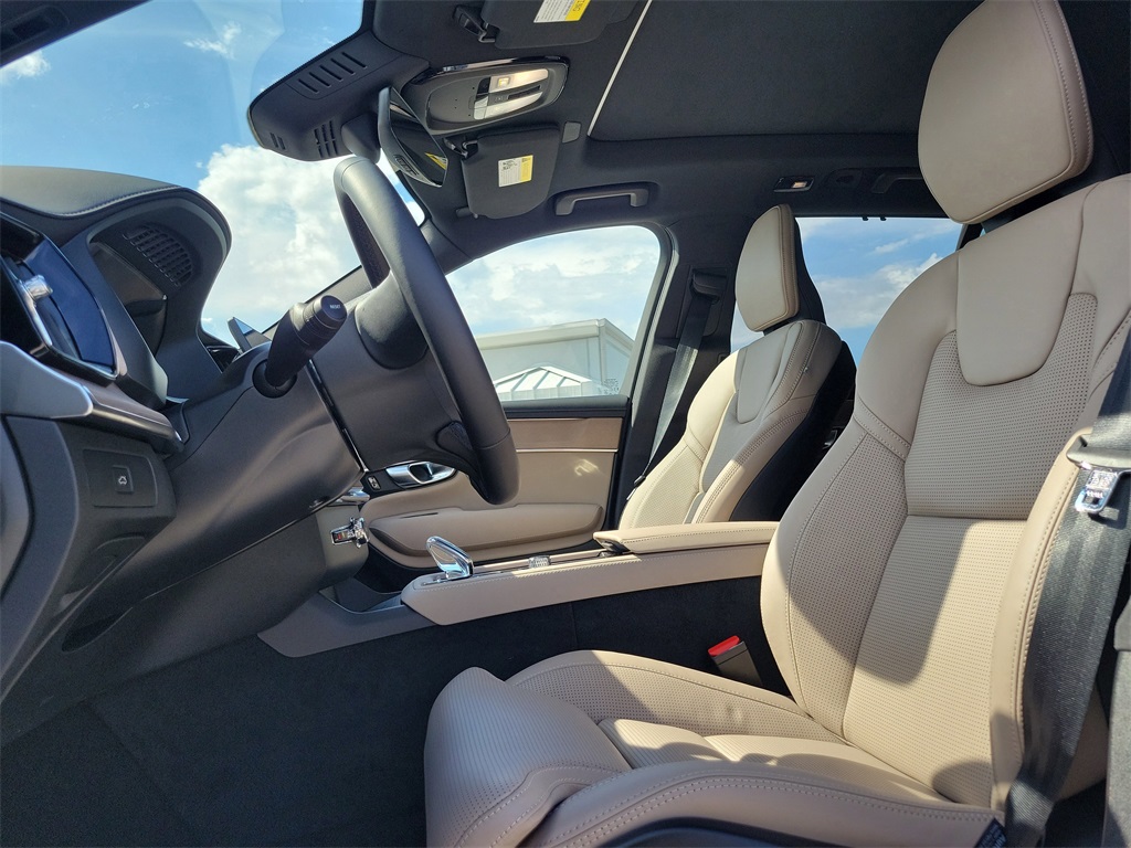 new 2026 Volvo XC90 car, priced at $71,655