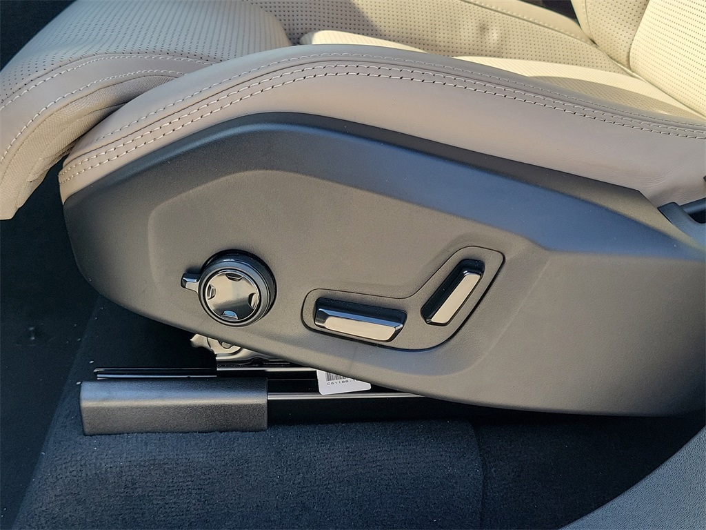 new 2026 Volvo XC90 car, priced at $71,655