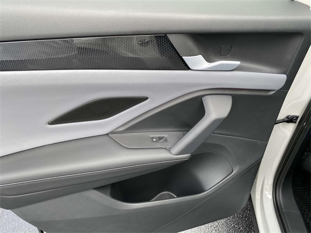 new 2025 Volkswagen Tiguan car, priced at $39,881