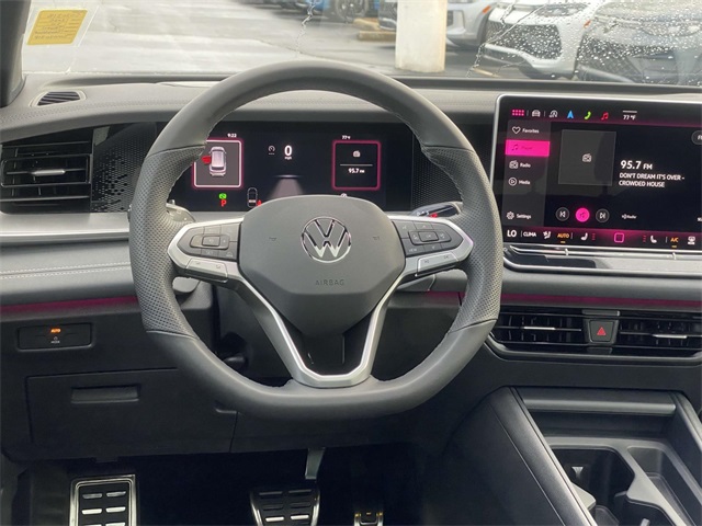 new 2025 Volkswagen Tiguan car, priced at $39,881