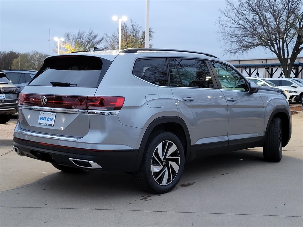 new 2026 Volkswagen Atlas car, priced at $42,673