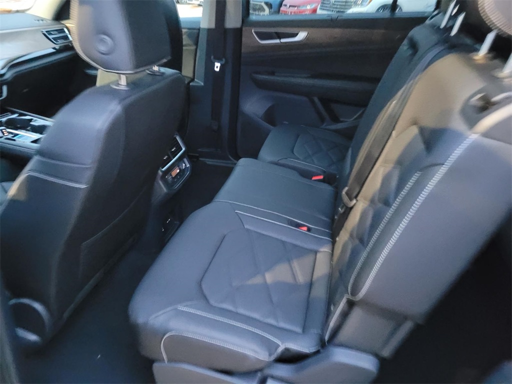 new 2026 Volkswagen Atlas car, priced at $42,673