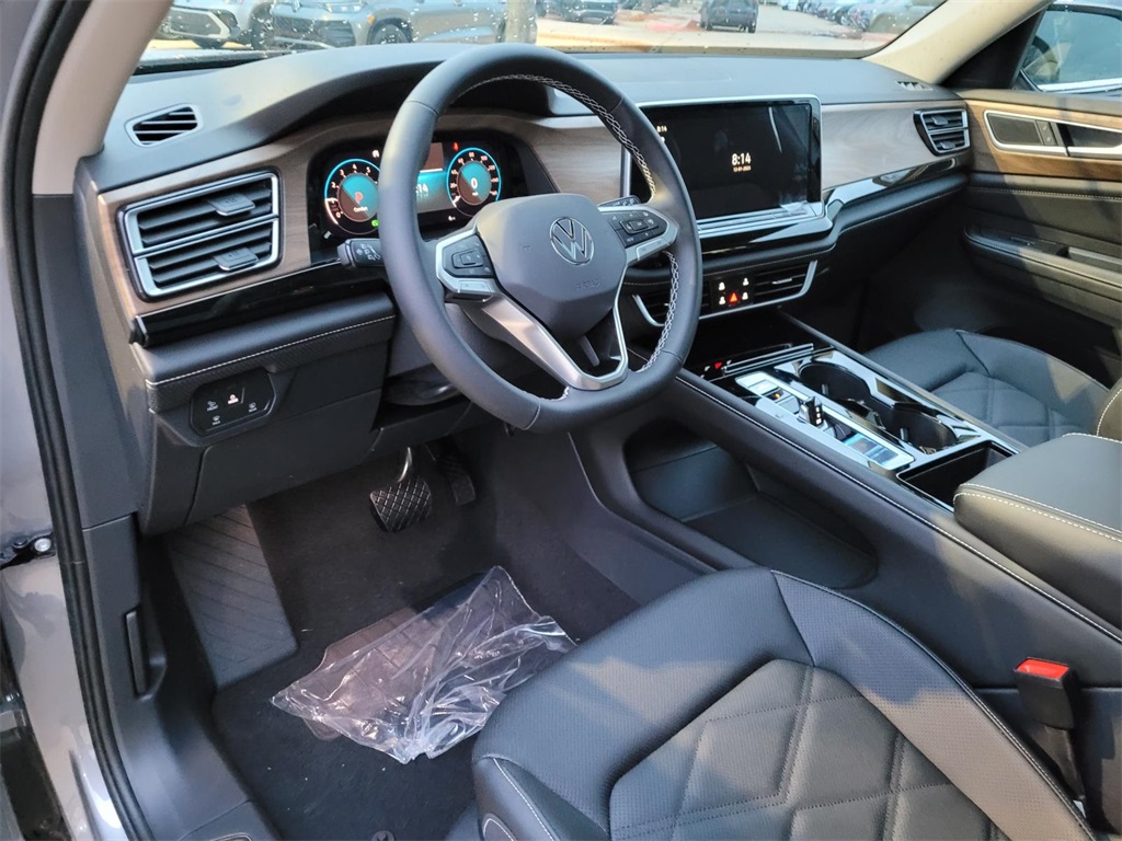new 2026 Volkswagen Atlas car, priced at $42,673