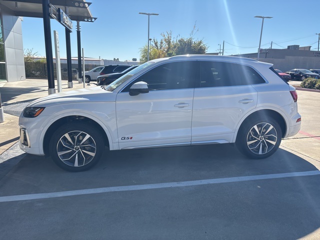 used 2023 Audi Q5 car, priced at $30,106