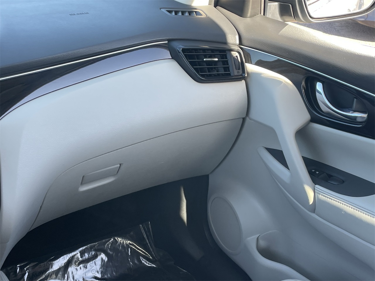 used 2018 Nissan Rogue Sport car, priced at $13,269