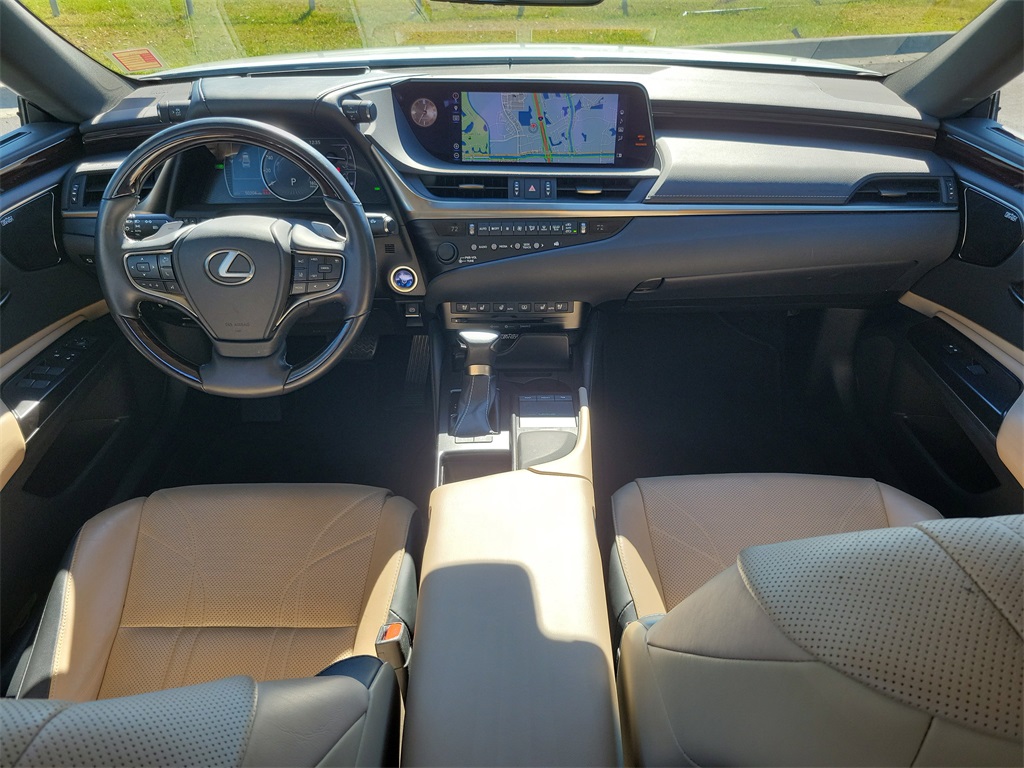 used 2019 Lexus ES car, priced at $28,998