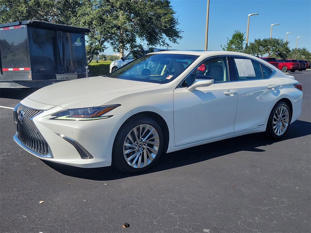 used 2019 Lexus ES car, priced at $28,998
