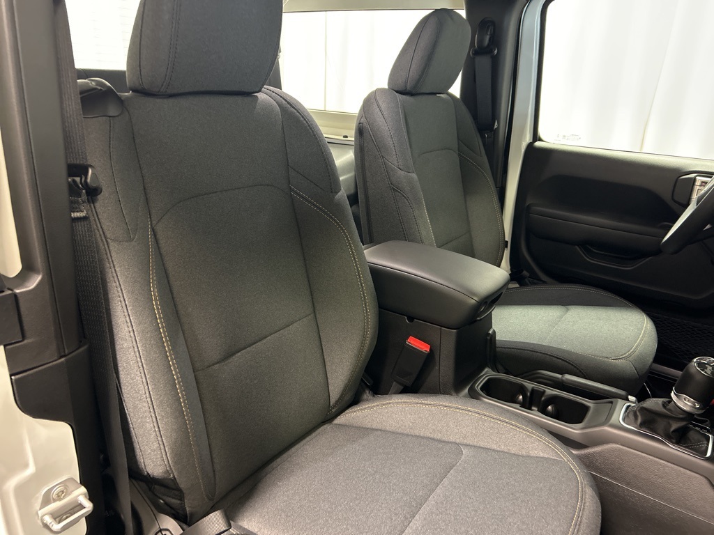 new 2026 Jeep Wrangler car, priced at $40,175
