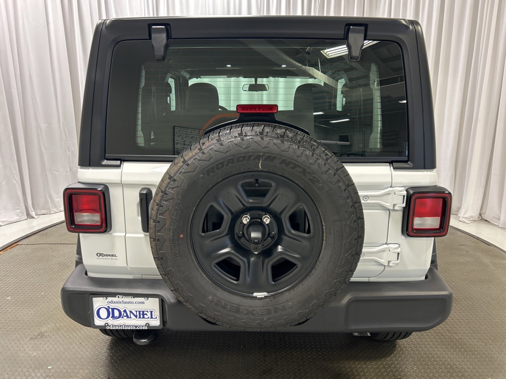 new 2026 Jeep Wrangler car, priced at $40,175