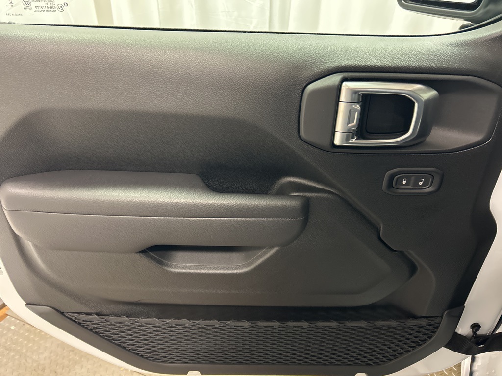 new 2026 Jeep Wrangler car, priced at $40,175