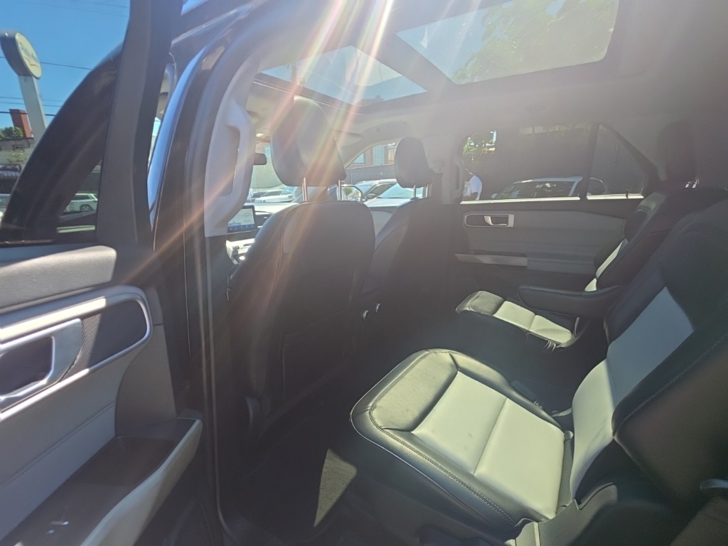 used 2022 Ford Explorer car, priced at $22,595