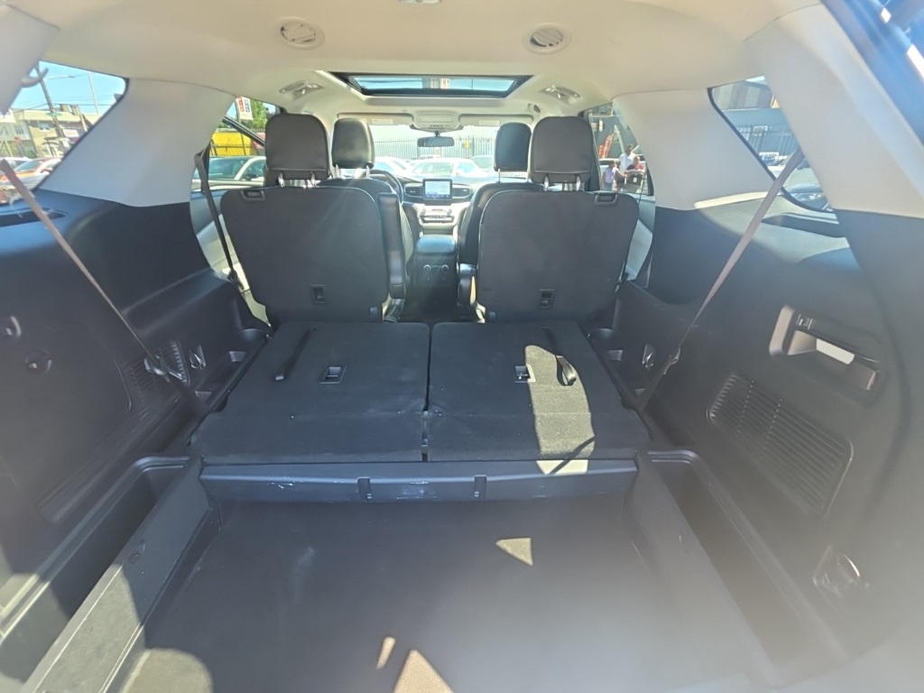 used 2022 Ford Explorer car, priced at $22,595