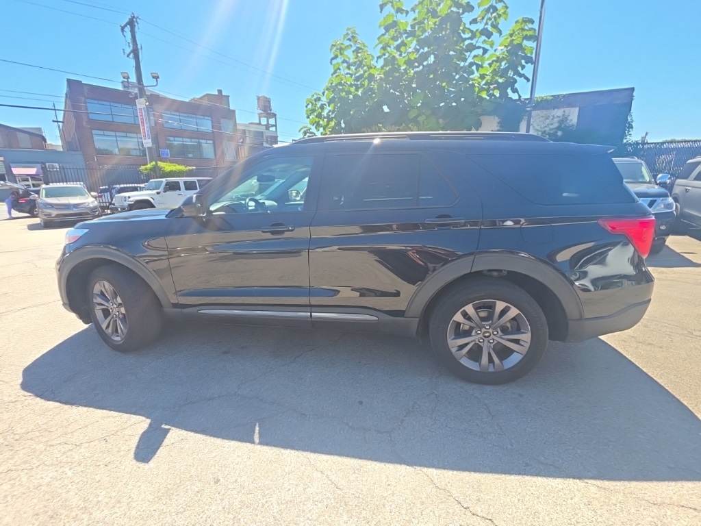 used 2022 Ford Explorer car, priced at $22,595