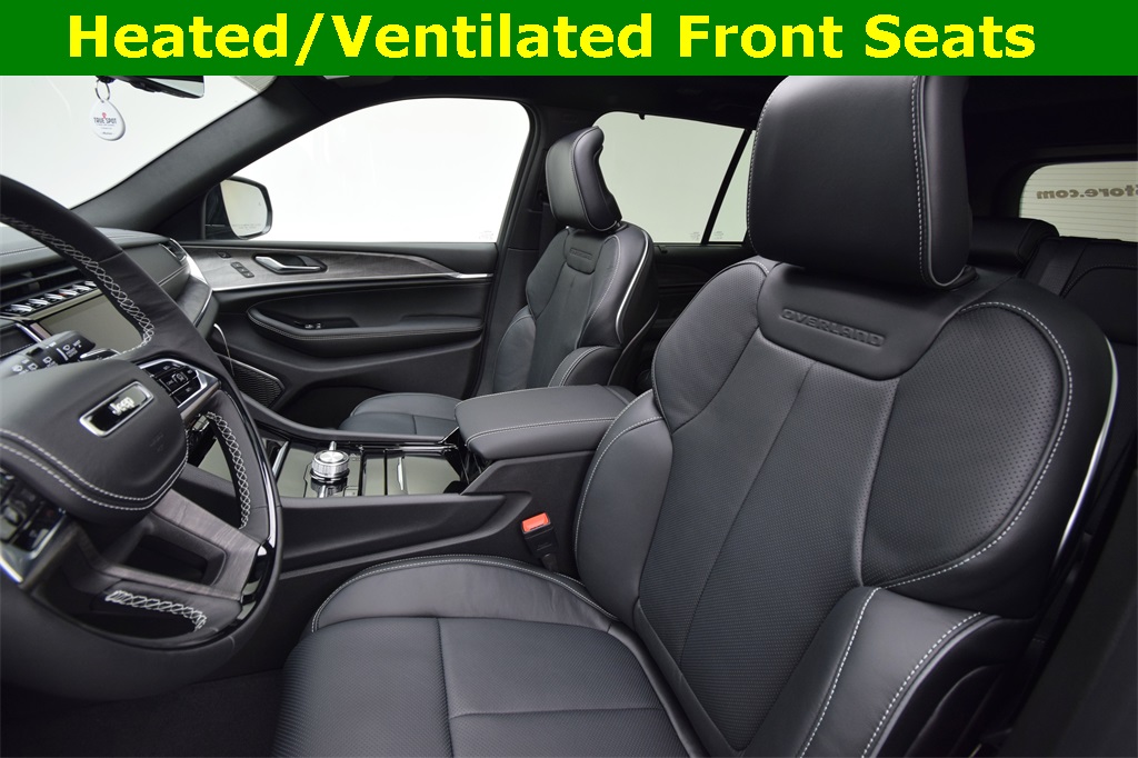 new 2025 Jeep Grand Cherokee car, priced at $57,354