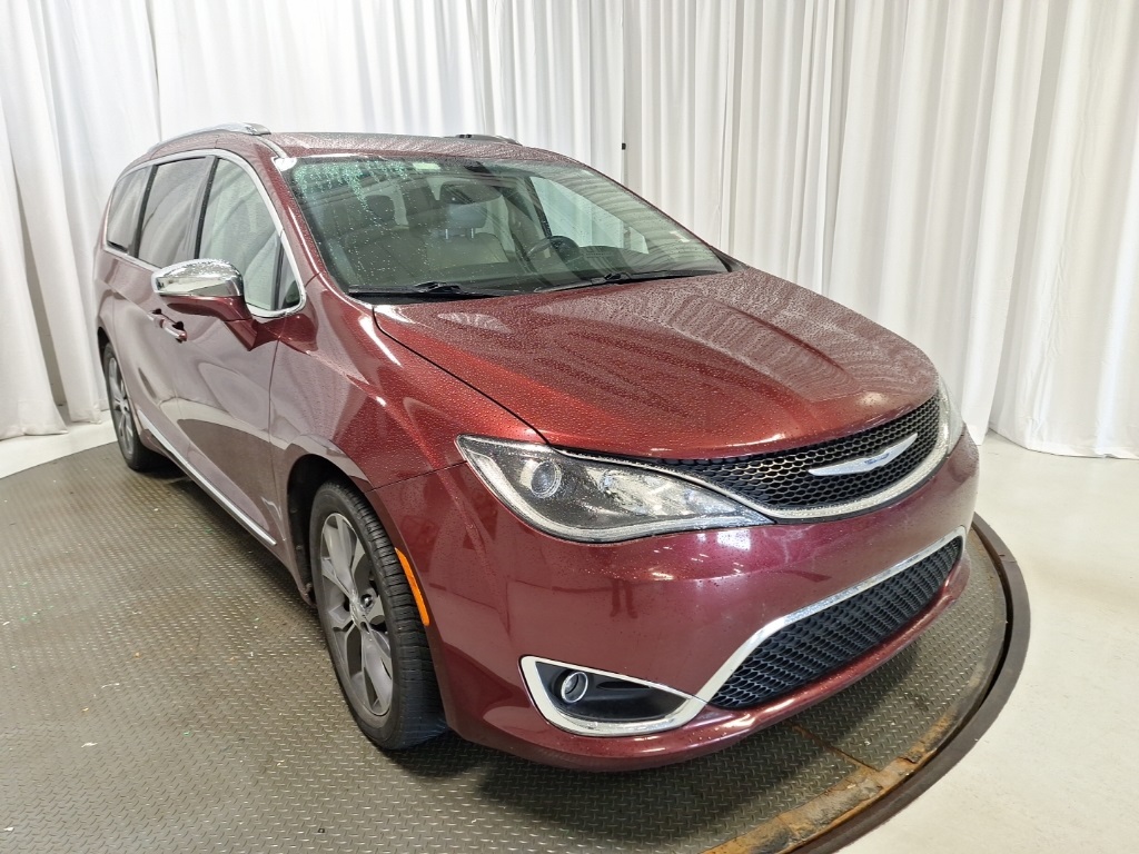 used 2018 Chrysler Pacifica car, priced at $13,994