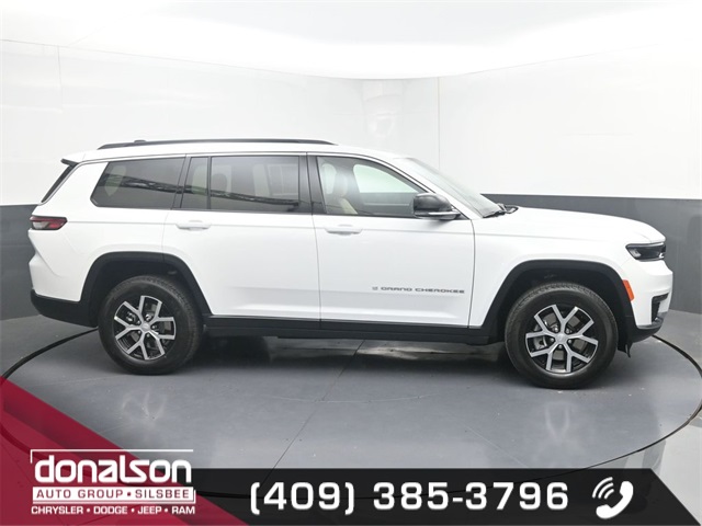 new 2025 Jeep Grand Cherokee L car, priced at $42,615