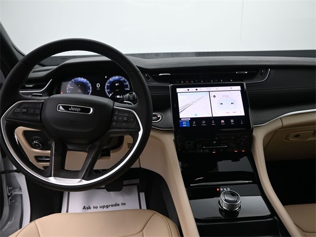 new 2025 Jeep Grand Cherokee L car, priced at $42,615
