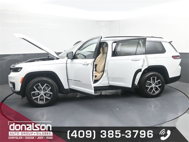 new 2025 Jeep Grand Cherokee L car, priced at $42,615