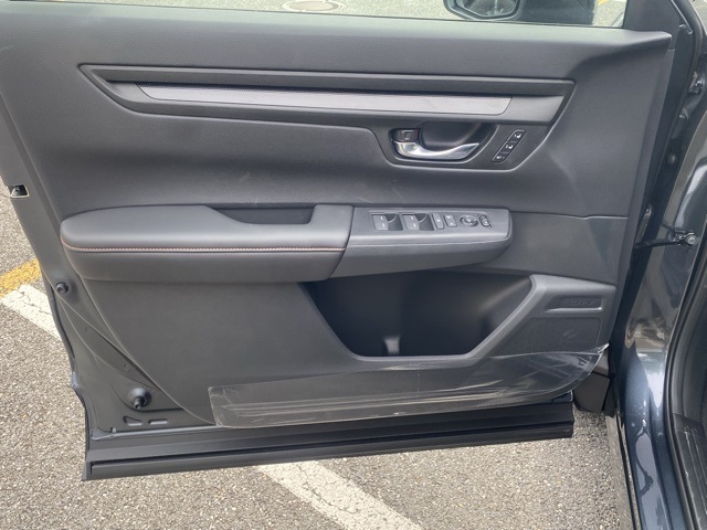 new 2026 Honda CR-V Hybrid car, priced at $39,591