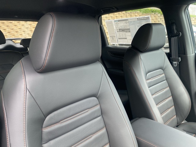 new 2026 Honda CR-V Hybrid car, priced at $39,591