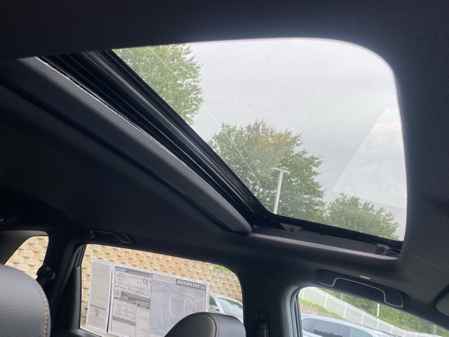 new 2026 Honda CR-V Hybrid car, priced at $39,591