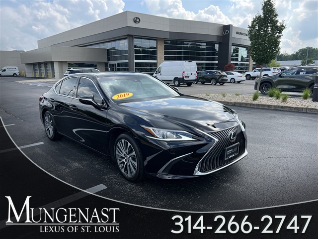 used 2019 Lexus ES car, priced at $30,940