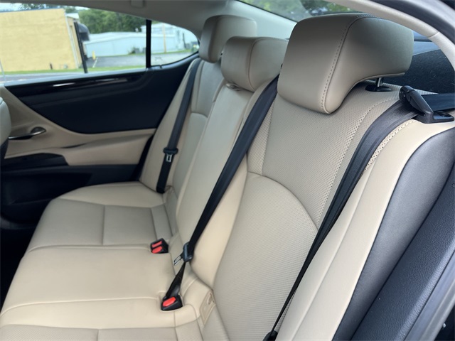 used 2019 Lexus ES car, priced at $30,940