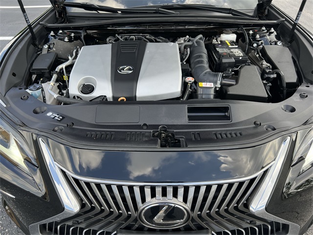 used 2019 Lexus ES car, priced at $30,940