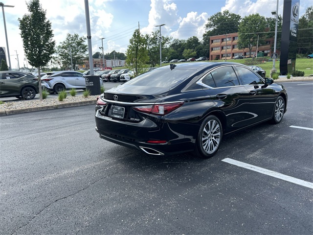 used 2019 Lexus ES car, priced at $30,940