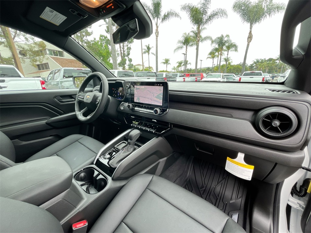 new 2025 Chevrolet Colorado car, priced at $32,851