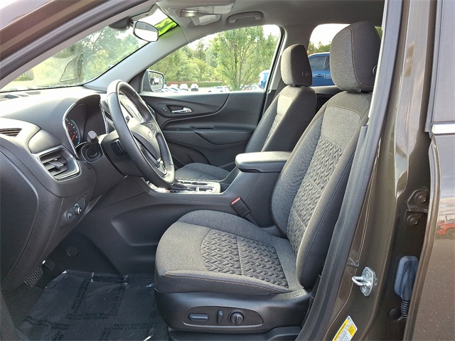 used 2023 Chevrolet Equinox car, priced at $24,550