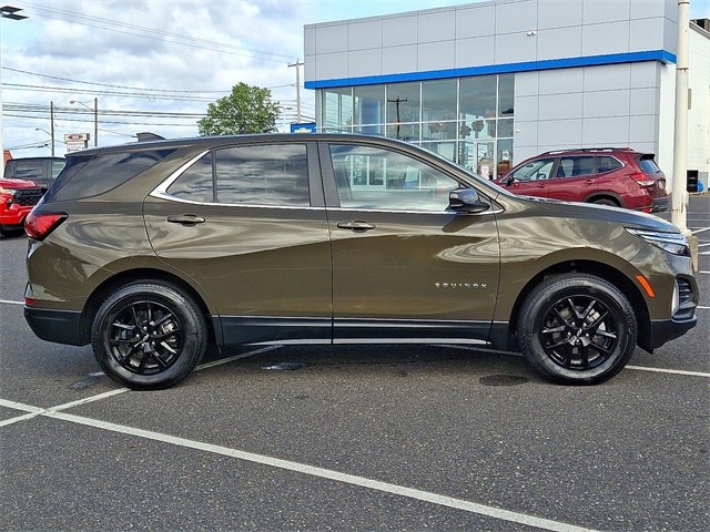 used 2023 Chevrolet Equinox car, priced at $24,550
