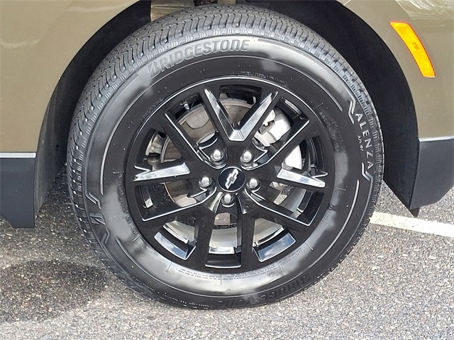 used 2023 Chevrolet Equinox car, priced at $24,550