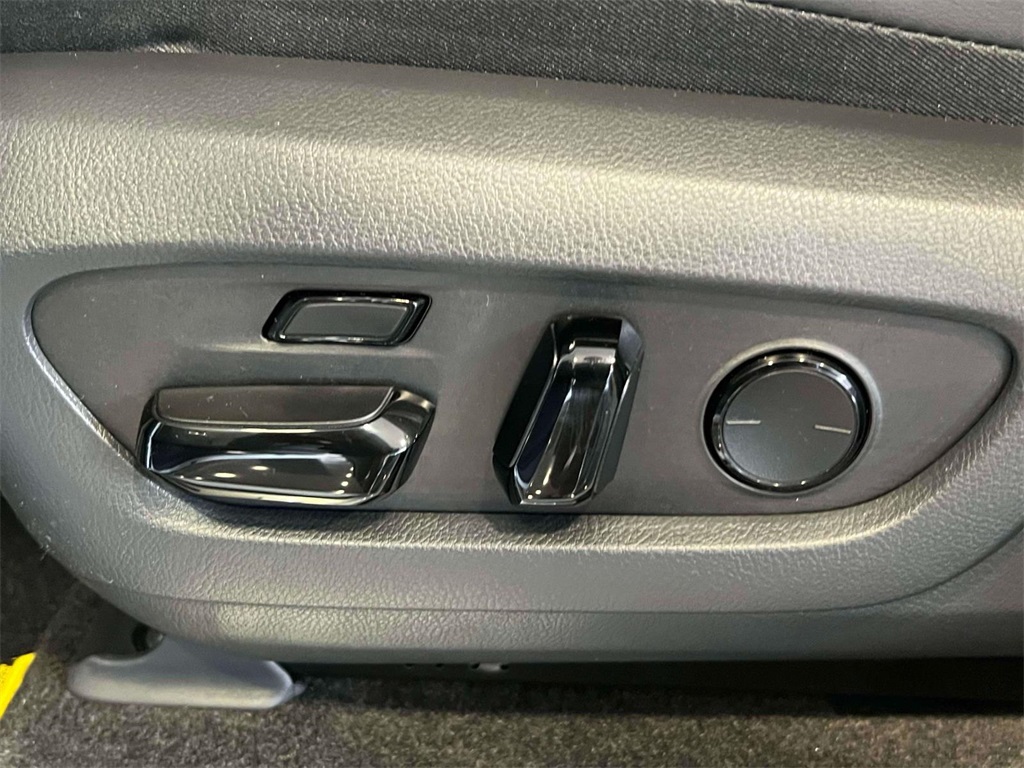 new 2025 Lexus GX car, priced at $83,294