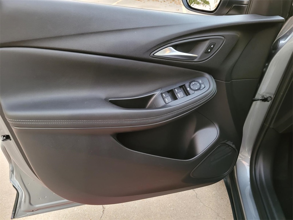 used 2024 Buick Encore GX car, priced at $22,980