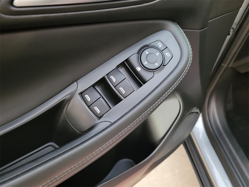 used 2024 Buick Encore GX car, priced at $22,980