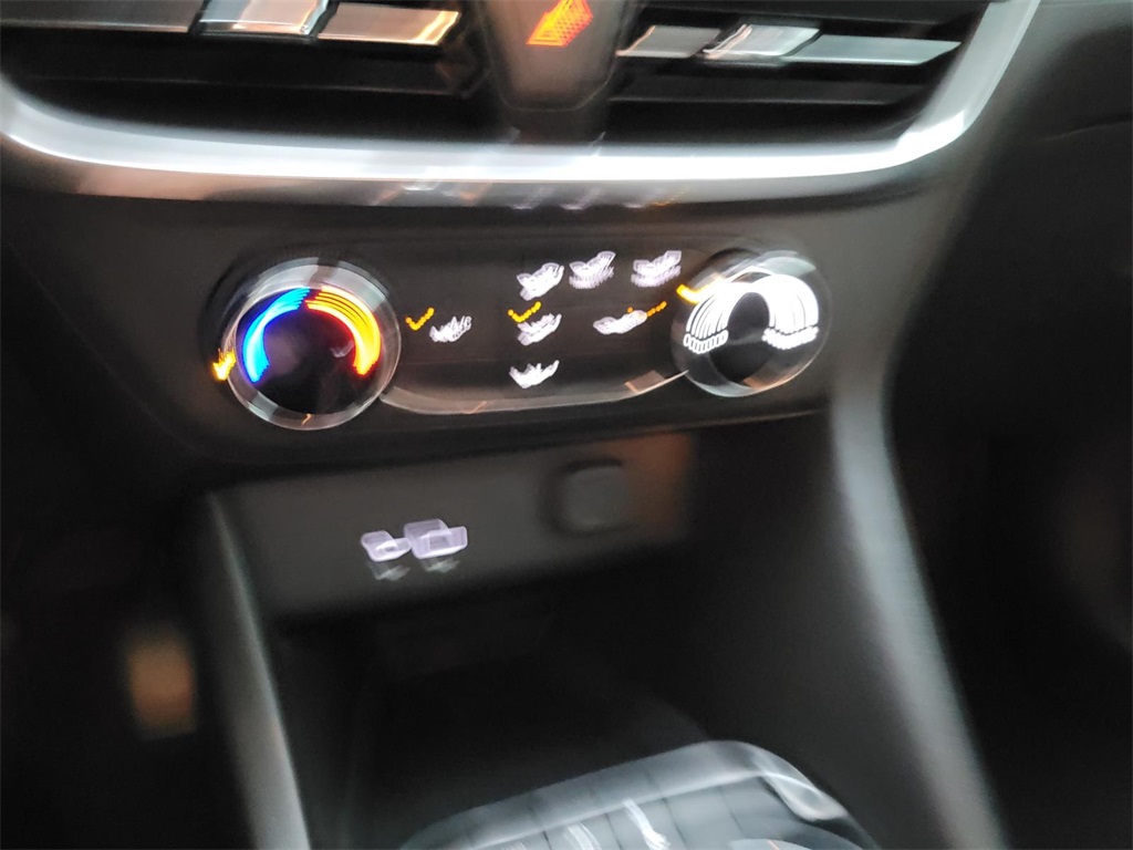 used 2024 Buick Encore GX car, priced at $22,980