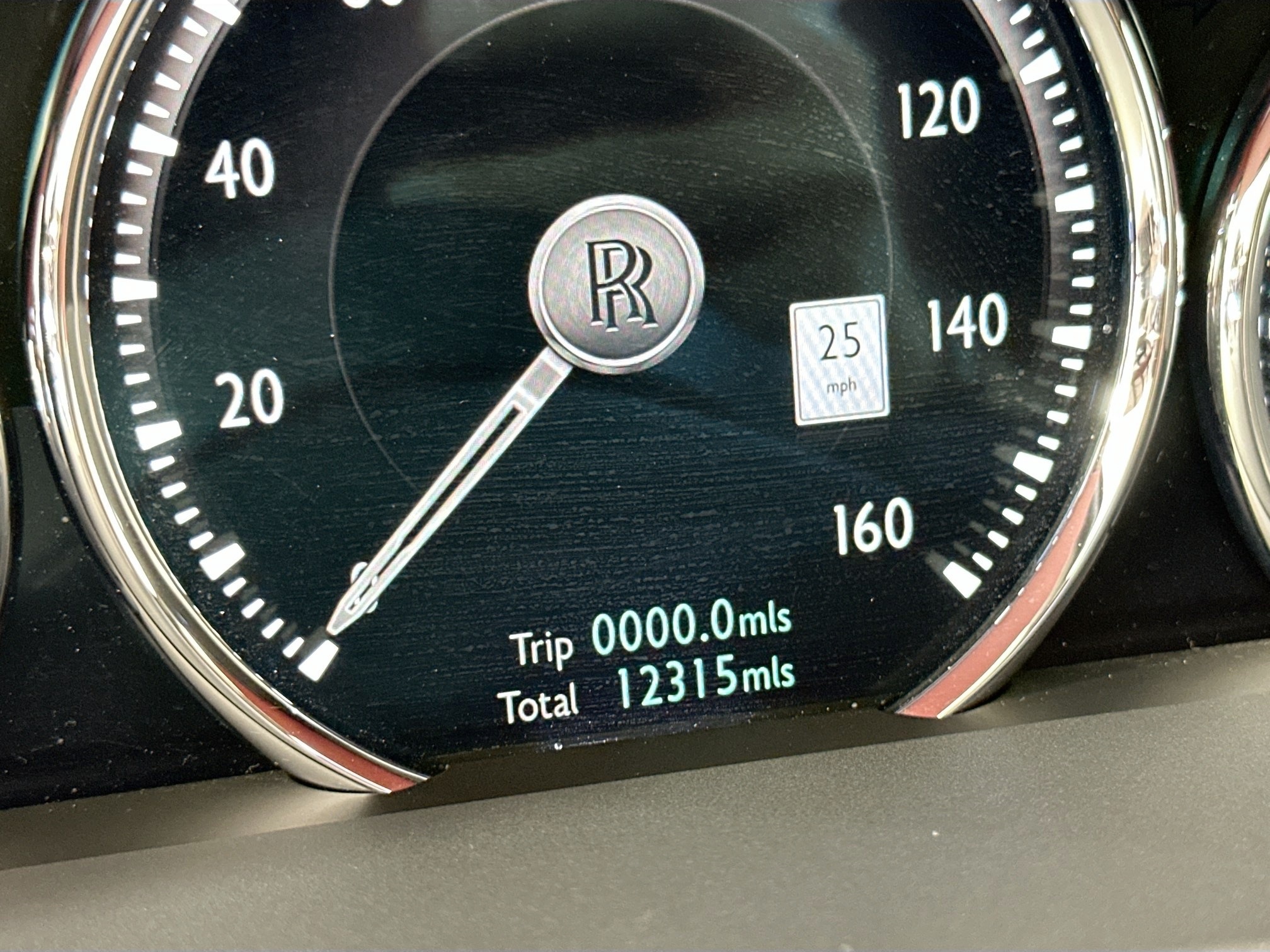 used 2022 Rolls-Royce Cullinan car, priced at $294,998